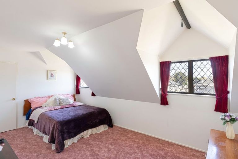 Photo of property in 38 Kings Drive, Levin, 5510