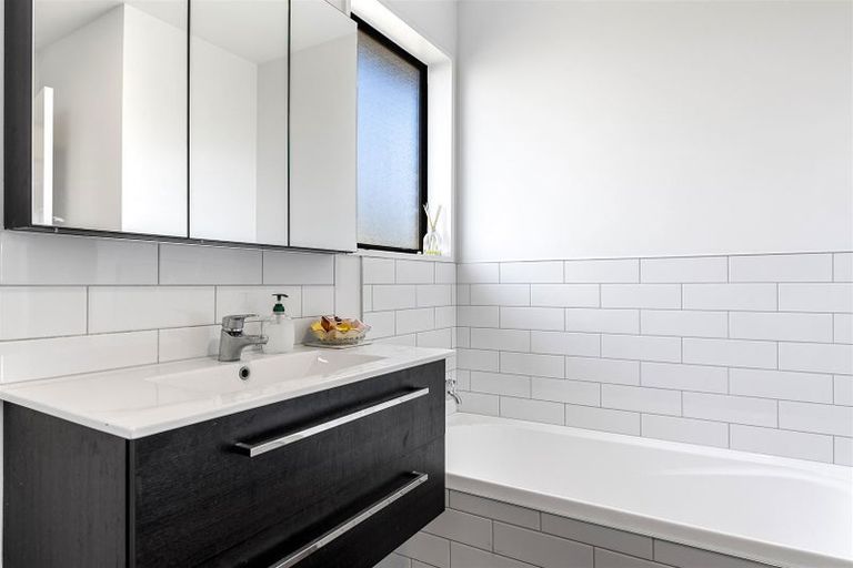 Photo of property in 31 Holland Drive, Kaiapoi, 7630