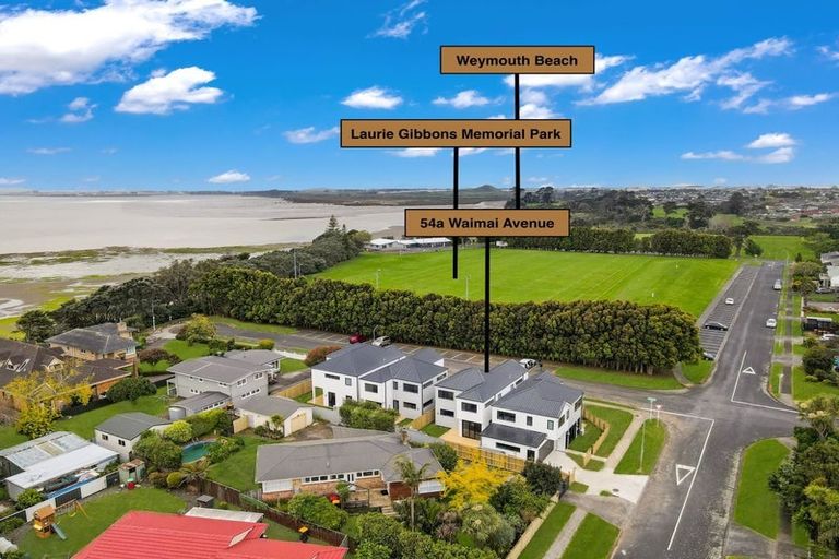 Photo of property in 54a Waimai Avenue, Weymouth, Auckland, 2103