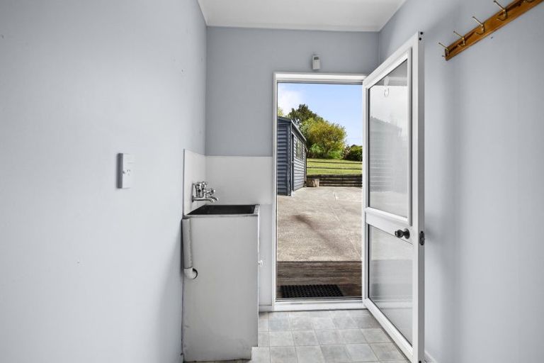 Photo of property in 1087 Halcombe Road, Halcombe, Feilding, 4779