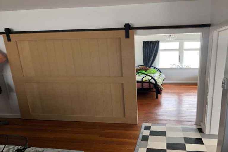 Photo of property in 102a West Belt, Rangiora, 7400