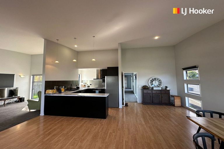 Photo of property in 213 Somerville Street, Shiel Hill, Dunedin, 9013