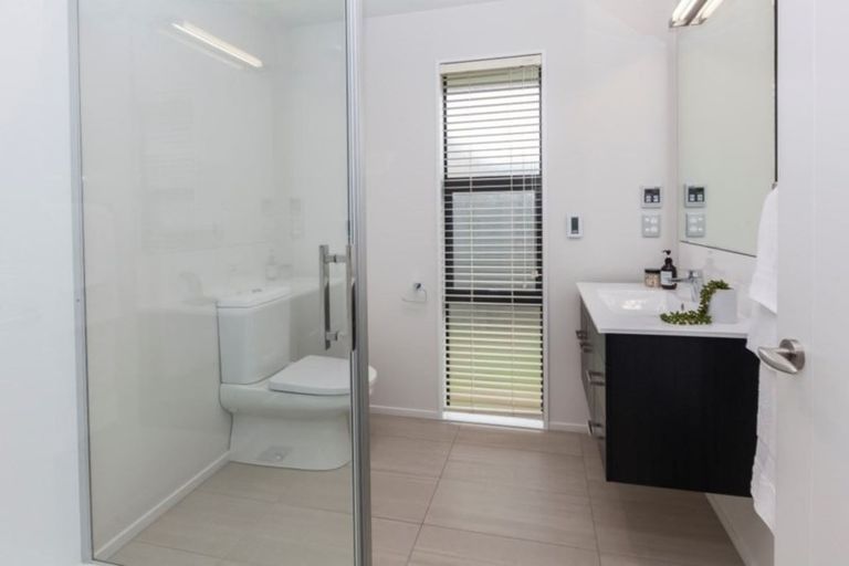 Photo of property in 45 Woodville Street, Edgeware, Christchurch, 8013