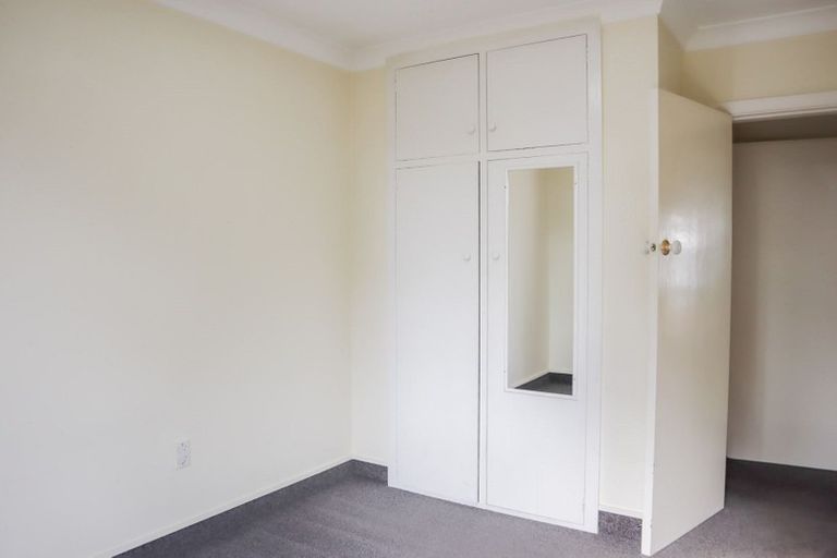 Photo of property in 229 Avonhead Road, Avonhead, Christchurch, 8042