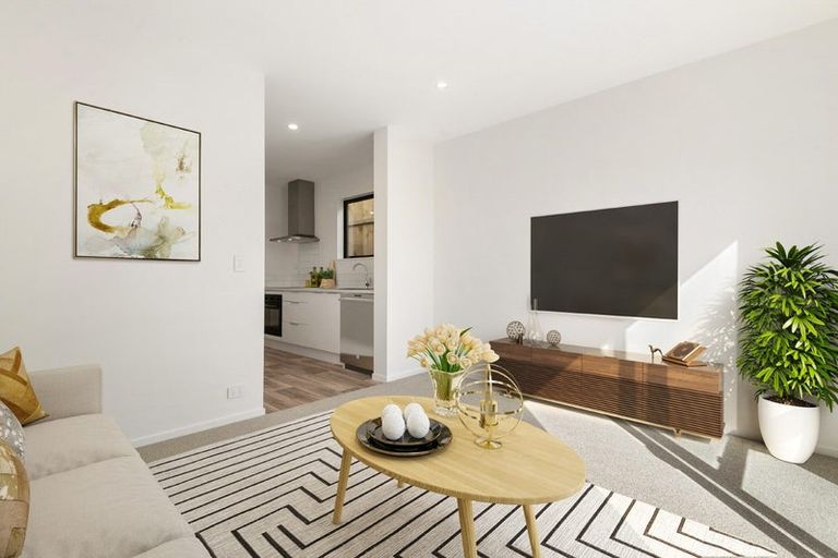 Photo of property in 43 Nga Pona Toru Road, Flat Bush, Auckland, 2019