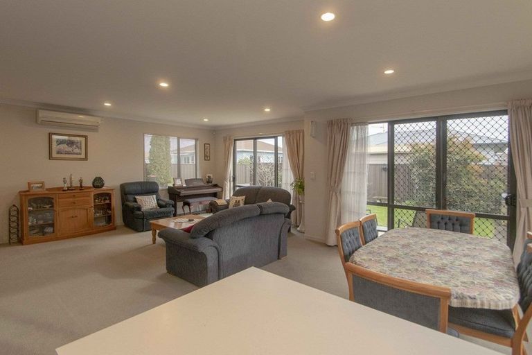 Photo of property in 210a Kennedy Road, Onekawa, Napier, 4110