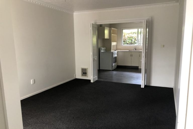 Photo of property in 17 Witbrock Crescent, Burnside, Christchurch, 8053