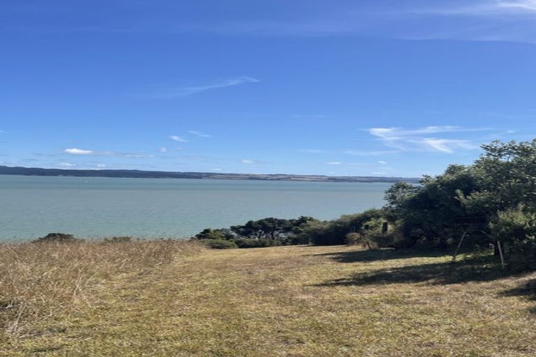 Photo of property in 24 Te Wairoa Lane, Tinopai, 0593