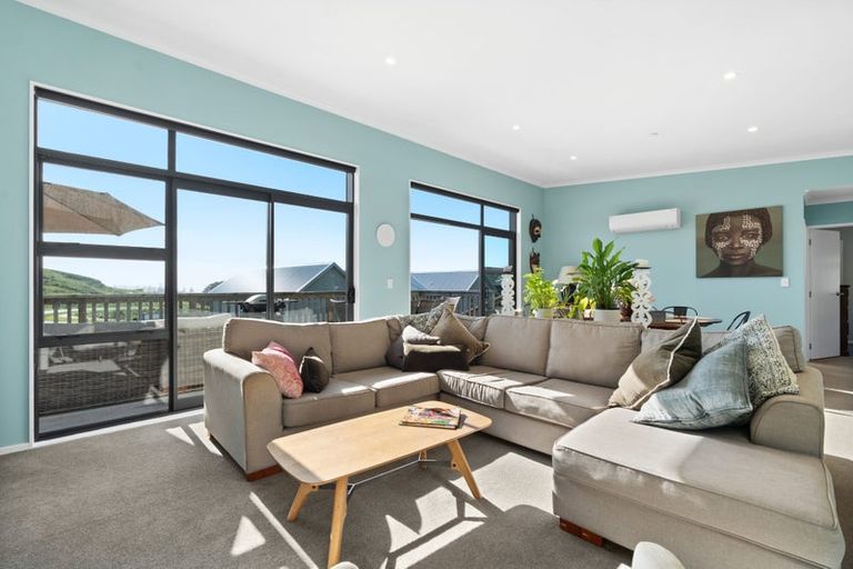 Photo of property in 7 Tama Road, Riversdale Beach, Masterton, 5872