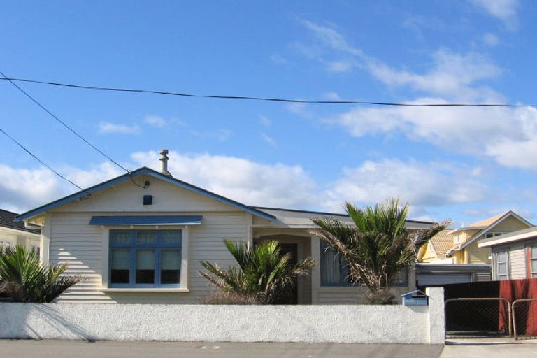 Photo of property in 6 Oriental Street, Petone, Lower Hutt, 5012