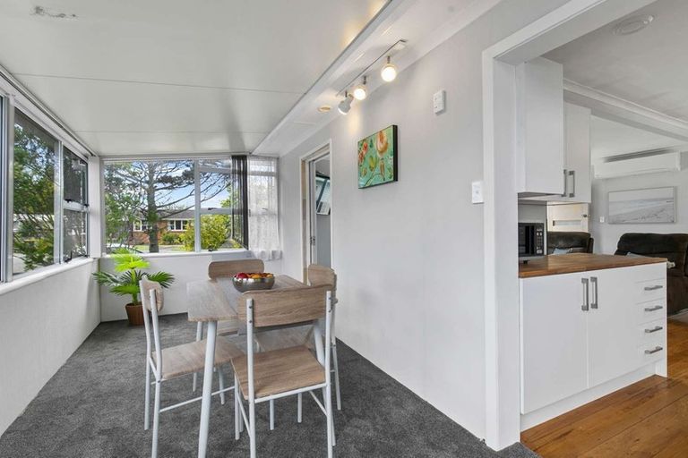 Photo of property in 13 Cooper Place, Papakura, 2110