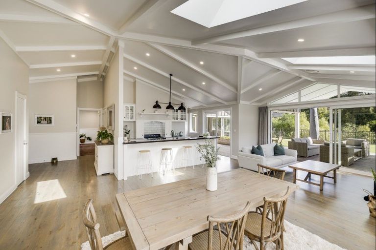 Photo of property in 22 Taruna Place, Havelock North, 4130