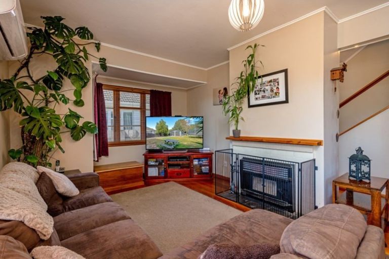 Photo of property in 126 Rangiora Avenue, Roslyn, Palmerston North, 4414