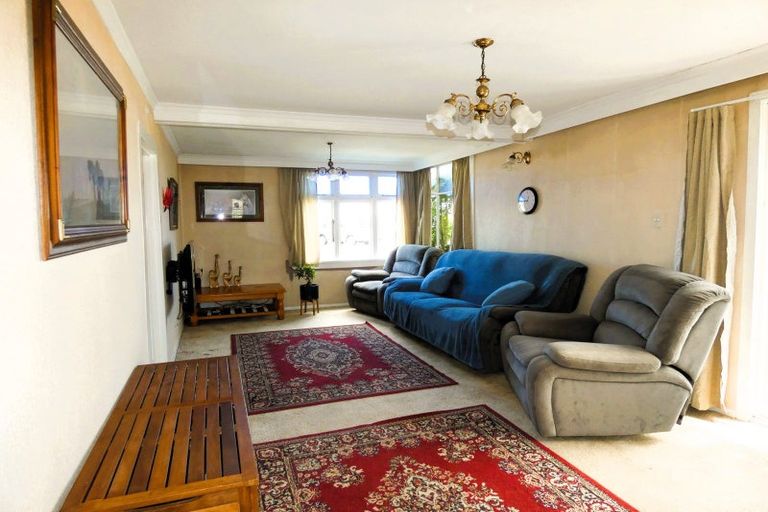 Photo of property in 47 Domett Street, Westport, 7825