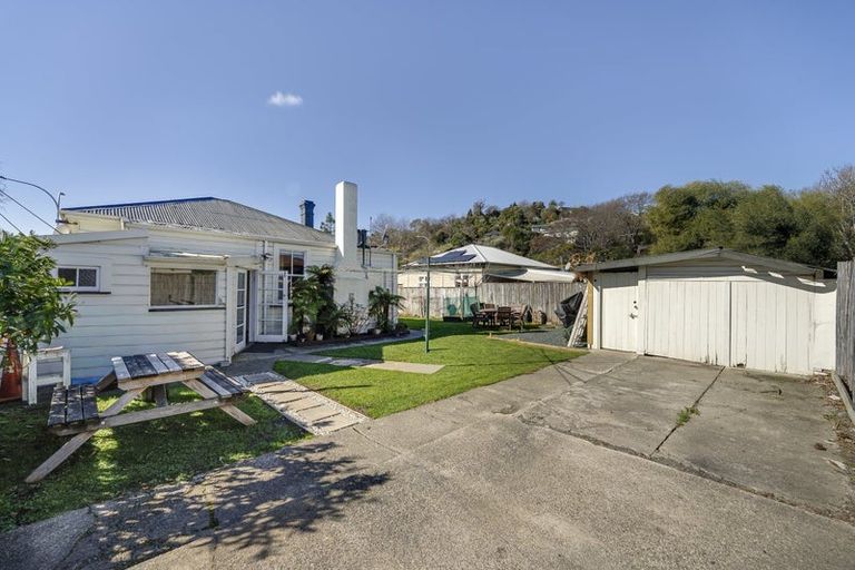 Photo of property in 162 Toi Toi Street, Nelson South, Nelson, 7010