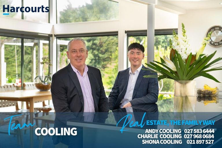 Photo of property in 405 Paekakariki Hill Road, Paekakariki Hill, Porirua, 5381