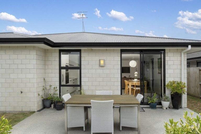 Photo of property in 18 Tuaia Street, Pyes Pa, Tauranga, 3112