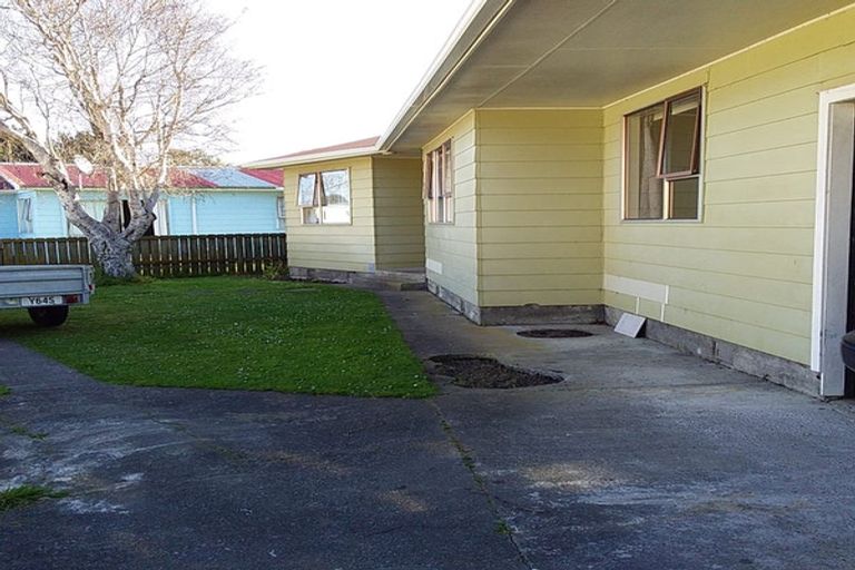 Photo of property in 47c Cook Street, Foxton, 4814