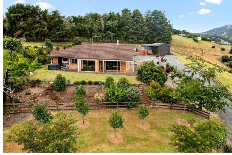 Photo of property in 41 Apotu Park Lane, Kauri, Kamo, 0185