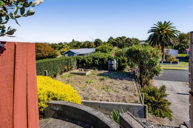 Photo of property in 18 Lantana Avenue, Bell Block, New Plymouth, 4312