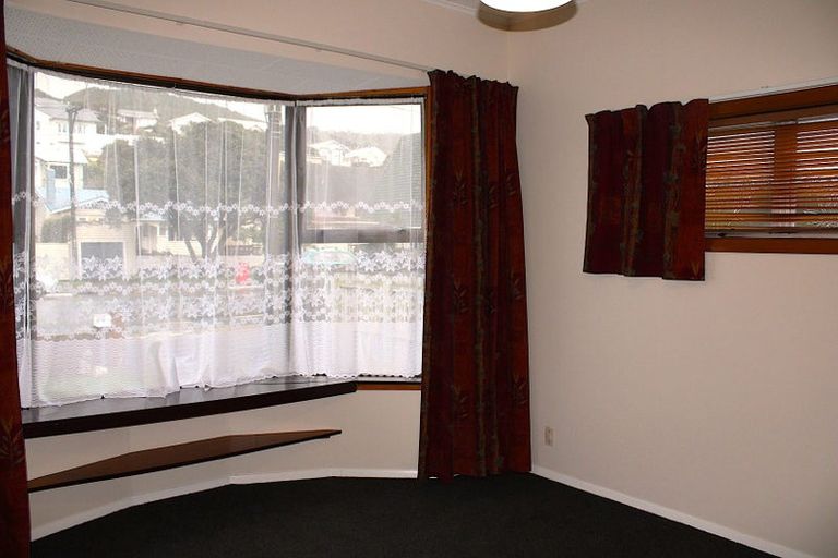 Photo of property in 101 The Parade, Island Bay, Wellington, 6023