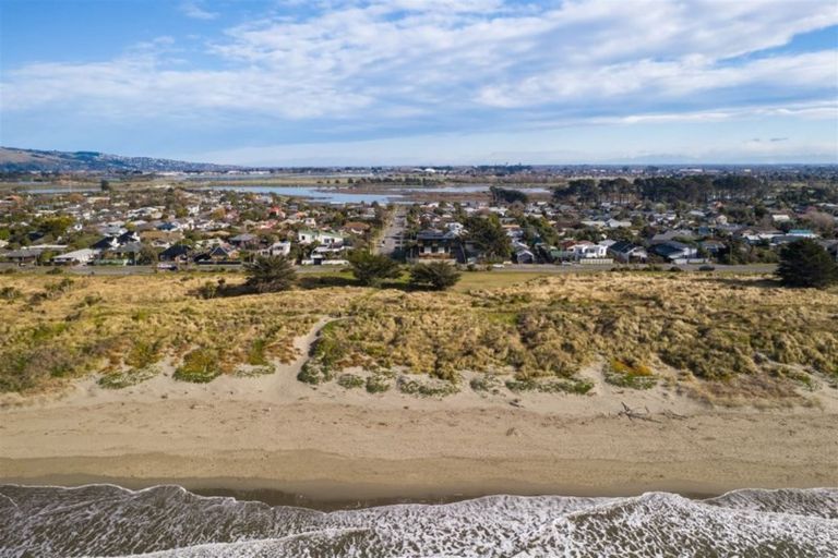 Photo of property in 199 Union Street, New Brighton, Christchurch, 8061