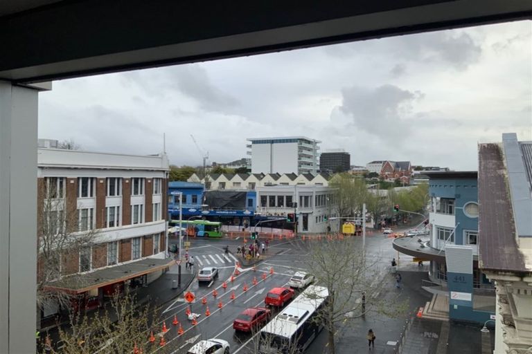 Photo of property in Kiwi On Queen Apartments, 604/421 Queen Street, Auckland Central, Auckland, 1010