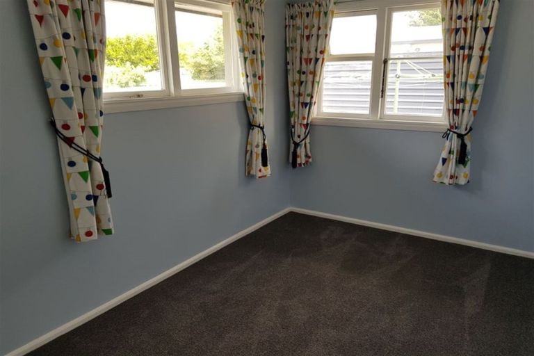 Photo of property in 17 Collins Drive, Waikuku Beach, 7402