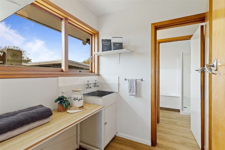 Photo of property in 25 Endeavour Street, North New Brighton, Christchurch, 8083