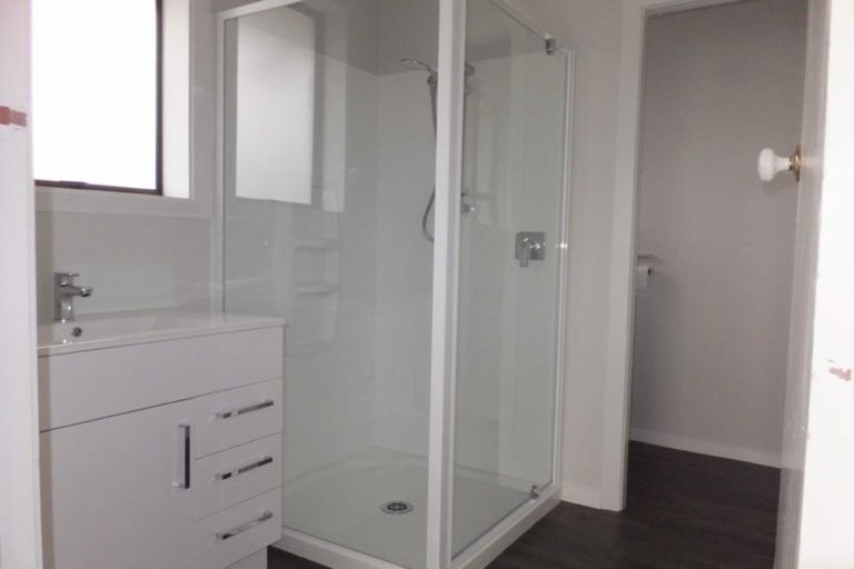 Photo of property in 17 Mclellan Place, Ilam, Christchurch, 8041