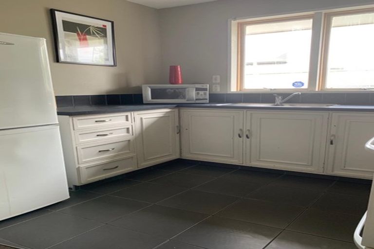 Photo of property in 43a Purchas Street, St Albans, Christchurch, 8014