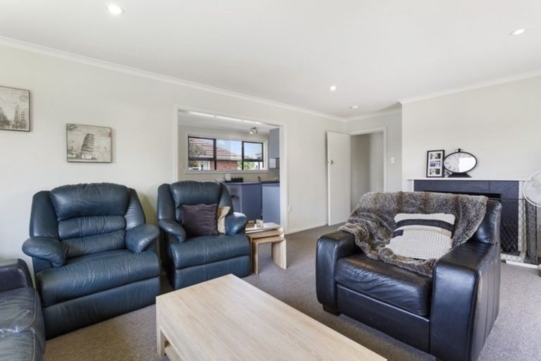 Photo of property in 65 Good Street, Rangiora, 7400