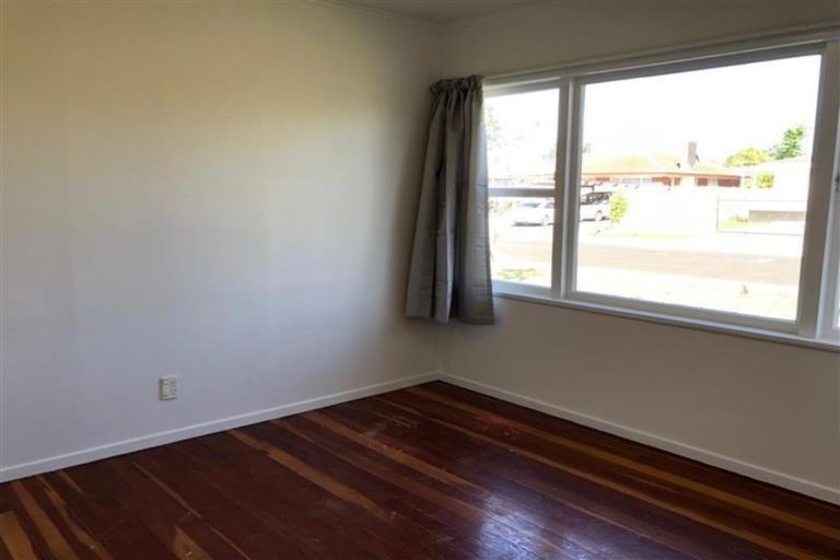 Photo of property in 2 Belgrave Place, Papakura, 2110