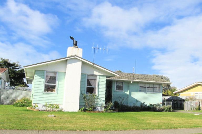 Photo of property in 305 Westminster Avenue, Tamatea, Napier, 4112