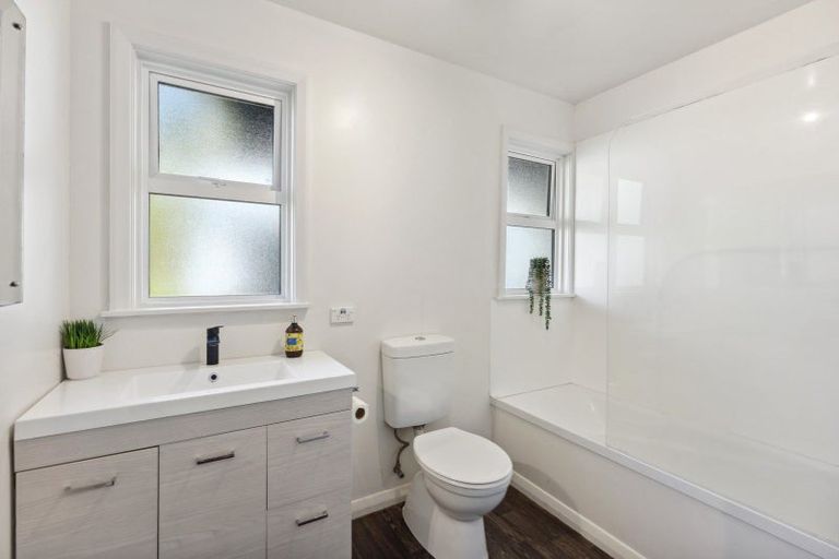 Photo of property in 26 Tongariro Street, Paraparaumu, 5032