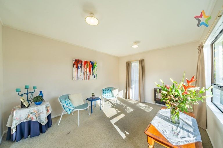 Photo of property in 12 Kennedy Grove, Stokes Valley, Lower Hutt, 5019