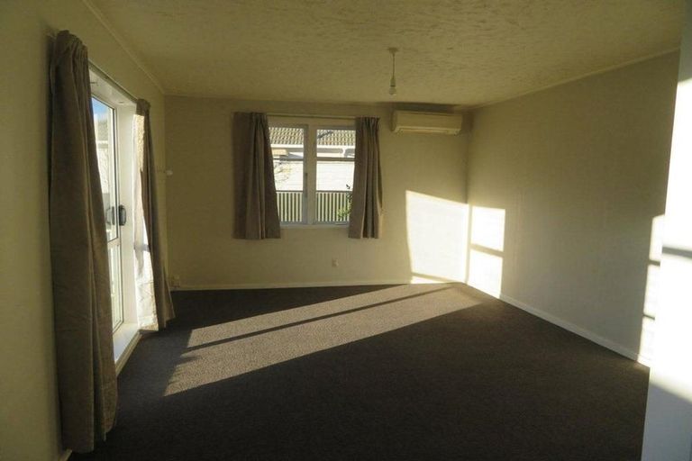 Photo of property in 139 Reynolds Street, Taita, Lower Hutt, 5011