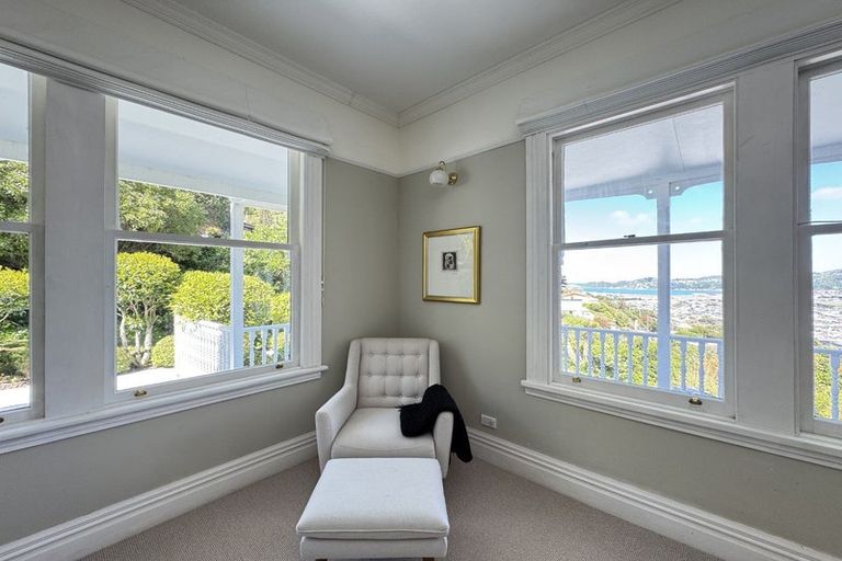 Photo of property in 117 Townsend Road, Miramar, Wellington, 6022