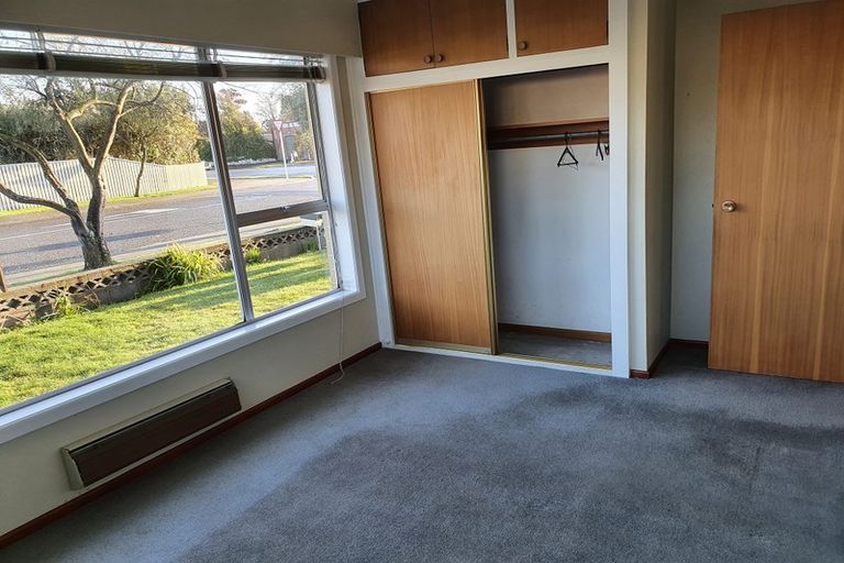 Photo of property in 1/77 Memorial Avenue, Ilam, Christchurch, 8053