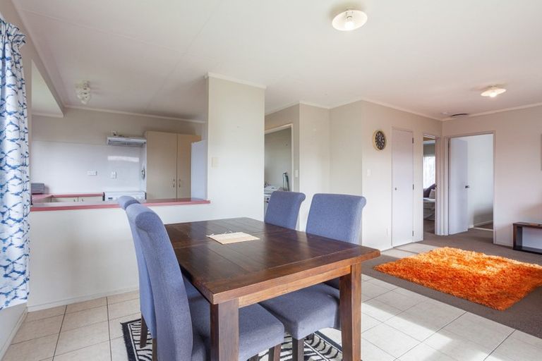 Photo of property in 4d Kimber Grove, Papamoa Beach, Papamoa, 3118