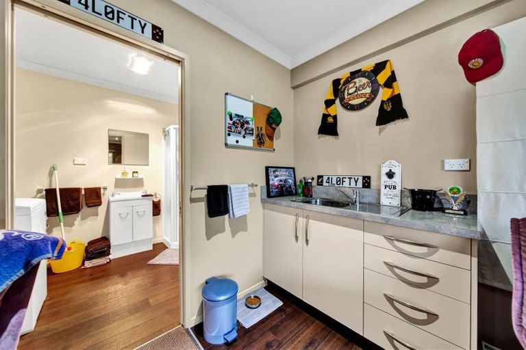 Photo of property in 8 Bandon Grove, Bell Block, New Plymouth, 4312