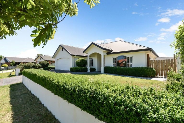 Photo of property in 9 Merlot Place, Rototuna, Hamilton, 3210