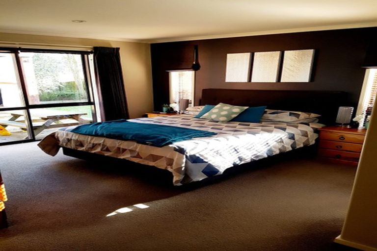 Photo of property in 26 Westminster Place, Rototuna North, Hamilton, 3210