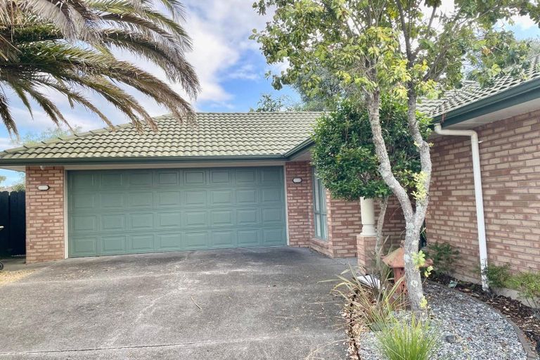 Photo of property in 9 Ardee Close, East Tamaki, Auckland, 2016