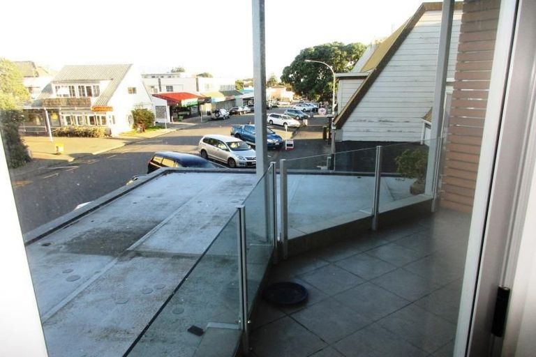Photo of property in 9/4u Seaview Road, Paraparaumu Beach, Paraparaumu, 5032