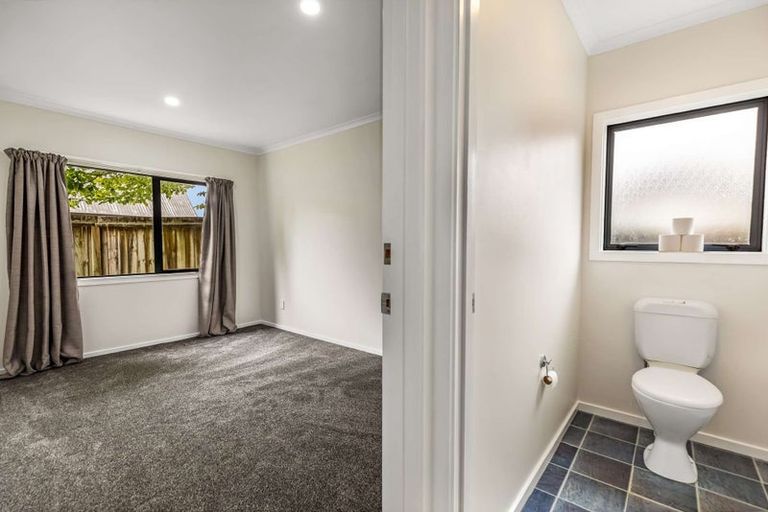 Photo of property in 9 Moore Street, West End, Palmerston North, 4412
