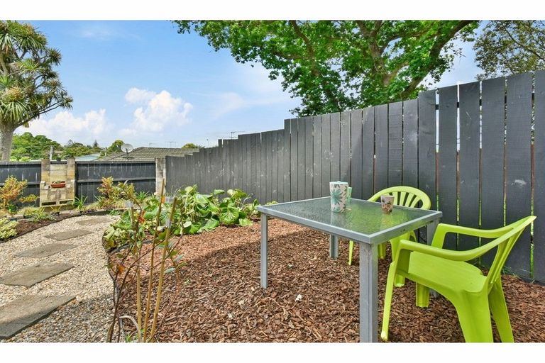Photo of property in 4/66 Hillcrest Road, Papatoetoe, Auckland, 2025