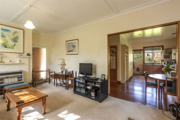Photo of property in 31 Woodland Road, Johnsonville, Wellington, 6037