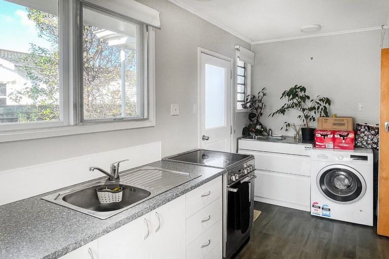 Photo of property in 110a Whitaker Street, Whataupoko, Gisborne, 4010