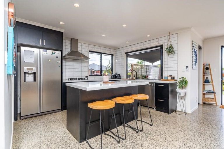 Photo of property in 27 Celtic Place, Waipu, 0510